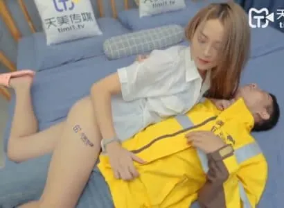 Anh giao hàng số hưởng gặp cô chủ nhà sexy – phim sex TQ